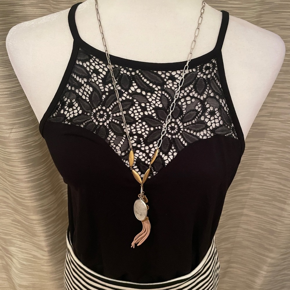 Stella & Dot Victoria Pendant Necklace